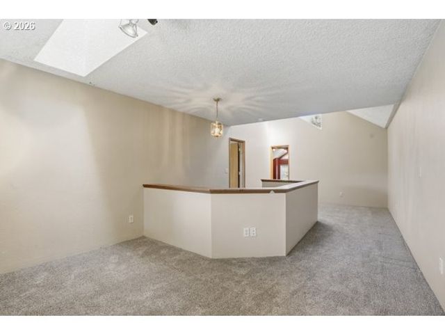 903 Ne SUNSET Ct, Clatskanie, OR 97016