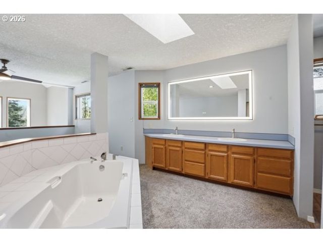 903 Ne SUNSET Ct, Clatskanie, OR 97016