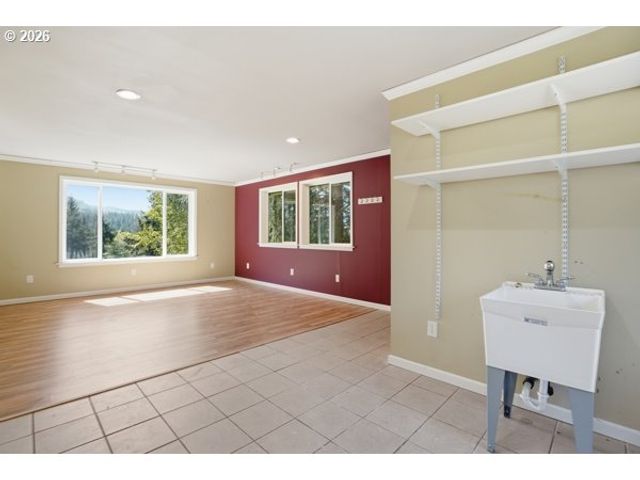 903 Ne SUNSET Ct, Clatskanie, OR 97016