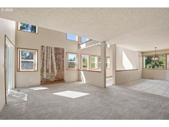 903 Ne SUNSET Ct, Clatskanie, OR 97016