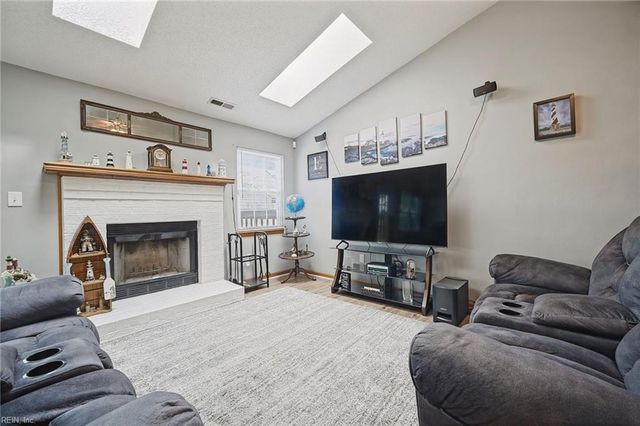 1269 Faulkner RD, Virginia Beach, VA 23454