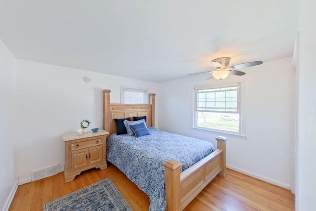 1700 Evergreen Street, Trenton, MI 48183