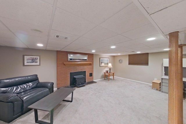 1700 Evergreen Street, Trenton, MI 48183