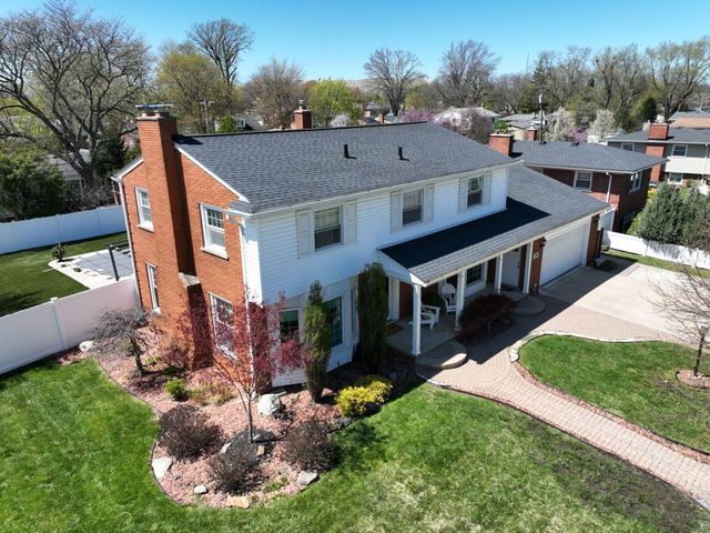 1700 Evergreen Street, Trenton, MI 48183