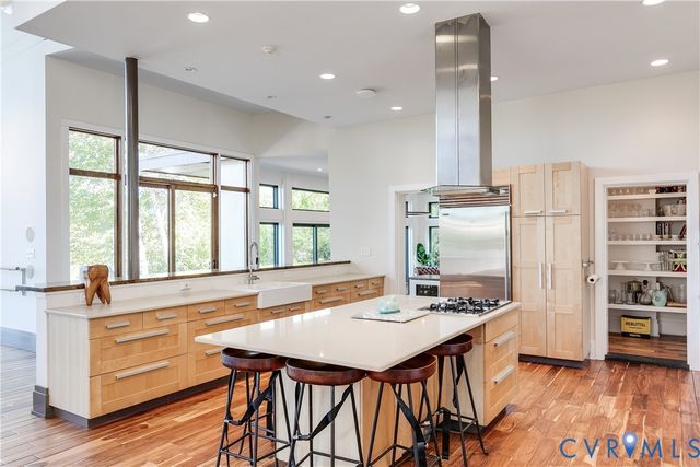 9712 Cherokee Rd, Richmond, VA 23235