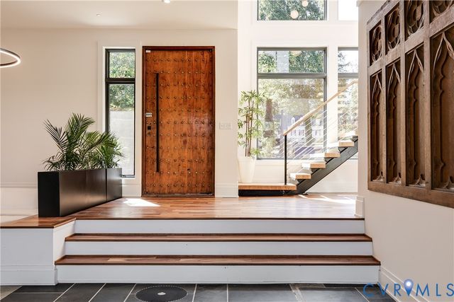 9712 Cherokee Rd, Richmond, VA 23235