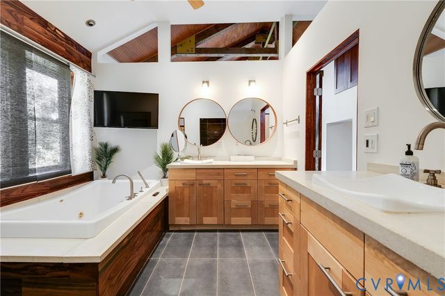 9712 Cherokee Rd, Richmond, VA 23235