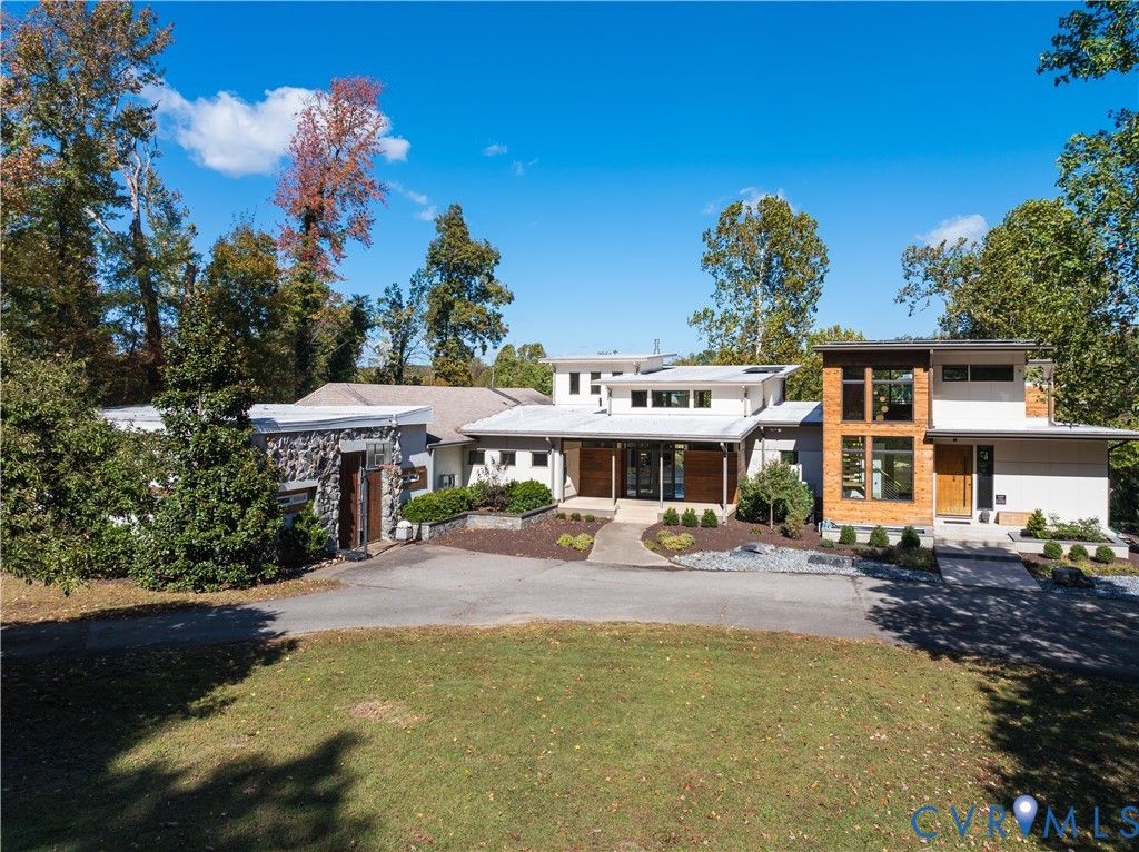 9712 Cherokee Rd, Richmond, VA 23235