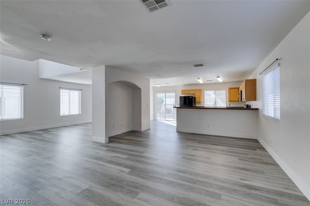 9321 COPPER BAY Avenue, Las Vegas, NV 89129