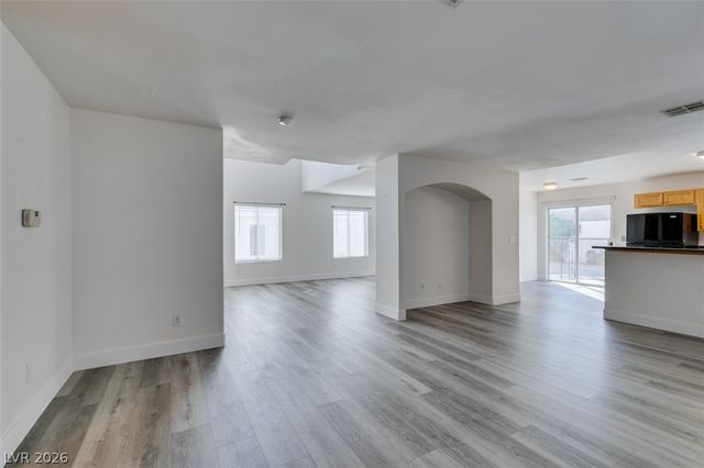 9321 COPPER BAY Avenue, Las Vegas, NV 89129