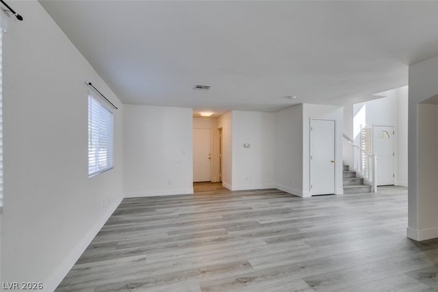 9321 COPPER BAY Avenue, Las Vegas, NV 89129