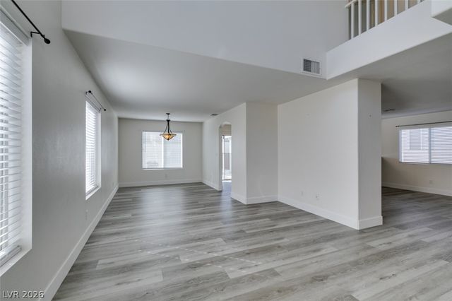 9321 COPPER BAY Avenue, Las Vegas, NV 89129