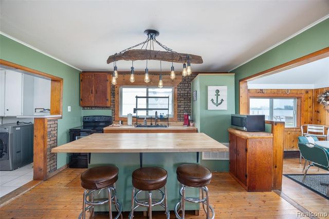 41260 Conger Bay Drive, Harrison Twp, MI 48045