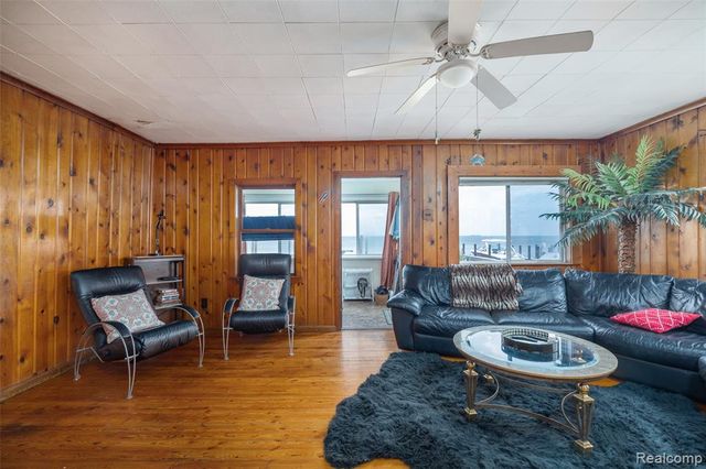 41260 Conger Bay Drive, Harrison Twp, MI 48045