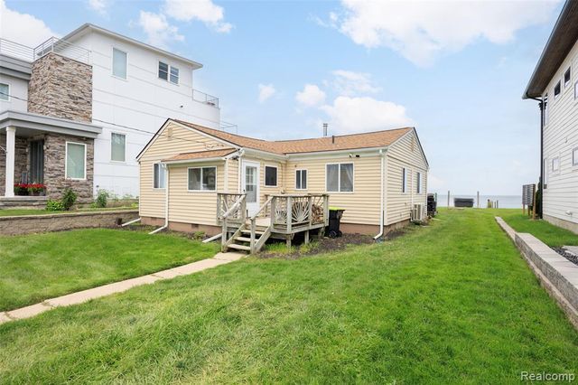 41260 Conger Bay Drive, Harrison Twp, MI 48045