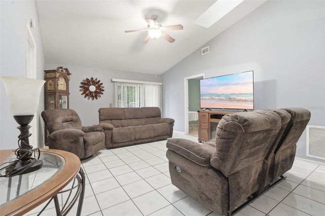 61 FLORIDANA ROAD, Debary, FL 32713