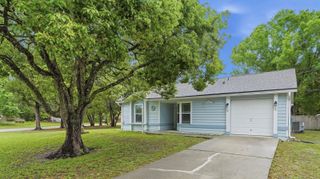 61 FLORIDANA ROAD, Debary, FL 32713