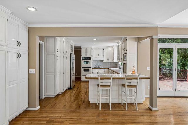 2397 Foxhaven Dr, Franklin, TN 37069