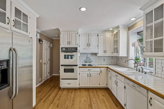 2397 Foxhaven Dr, Franklin, TN 37069