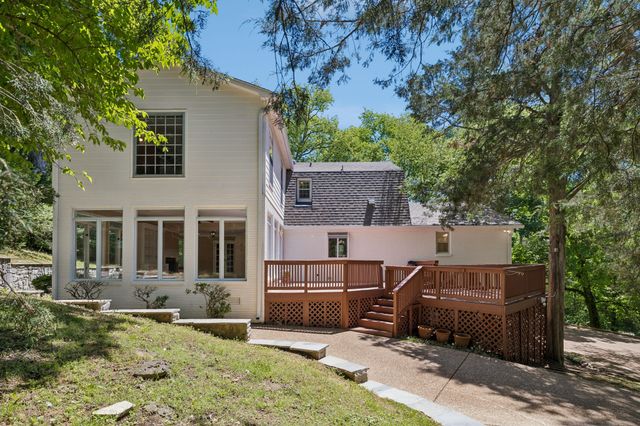 2397 Foxhaven Dr, Franklin, TN 37069