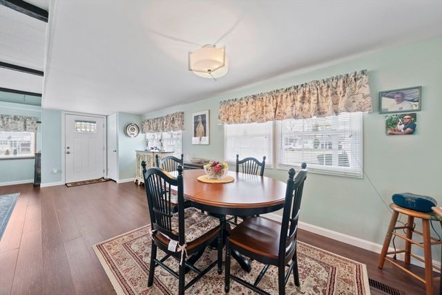 79 Arrowhead Dr, Plymouth, MA 02360