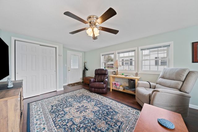 79 Arrowhead Dr, Plymouth, MA 02360