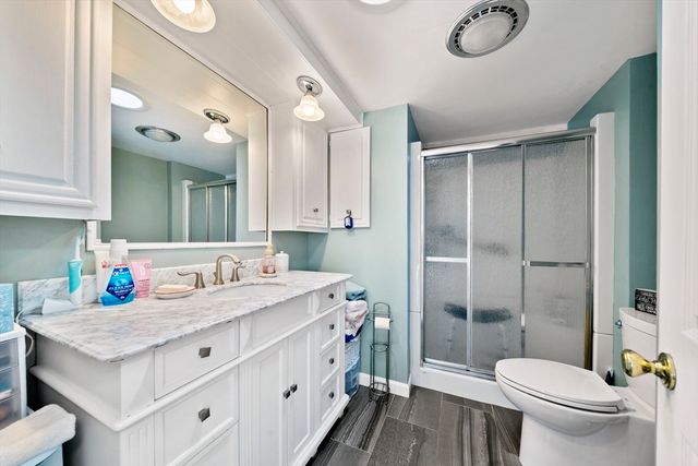 79 Arrowhead Dr, Plymouth, MA 02360