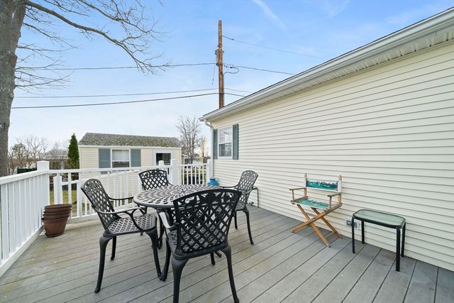 79 Arrowhead Dr, Plymouth, MA 02360