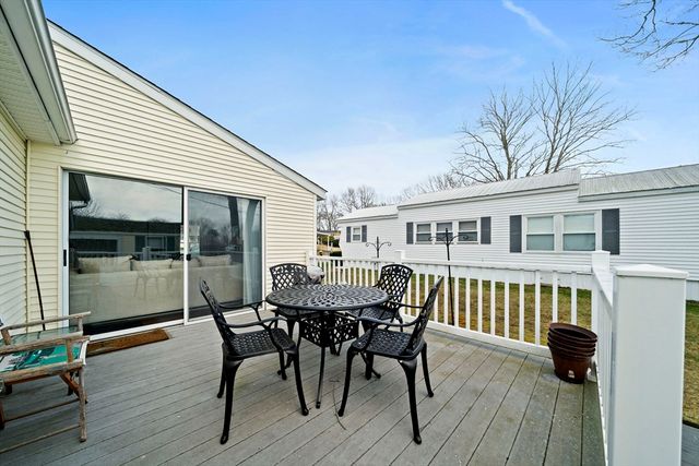 79 Arrowhead Dr, Plymouth, MA 02360