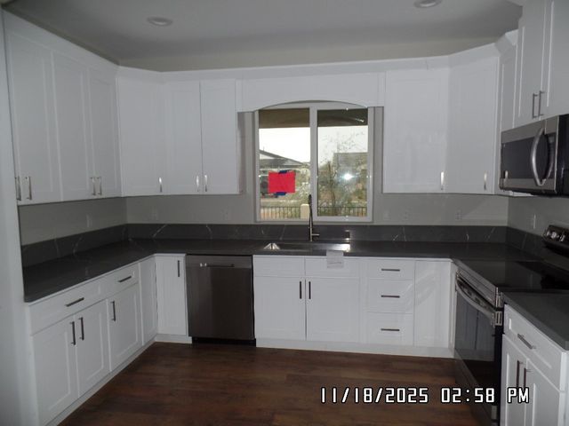 1711 E Sugar Bush Place, Fort Mohave, AZ 86426