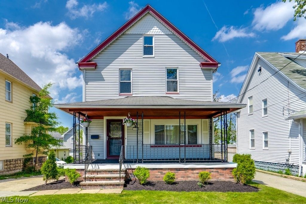 2406 Tampa Avenue, Cleveland, OH 44109