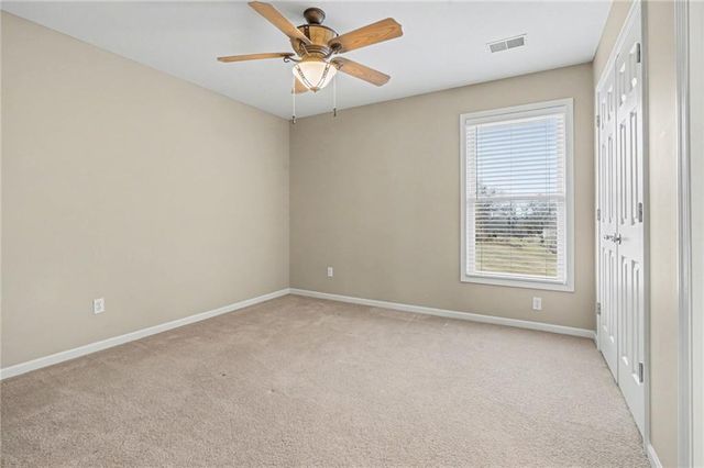 22600 E 27th Street S, Blue Springs, MO 64015