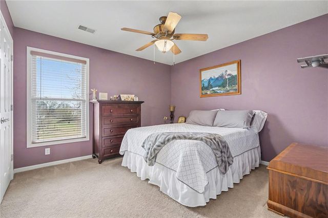 22600 E 27th Street S, Blue Springs, MO 64015