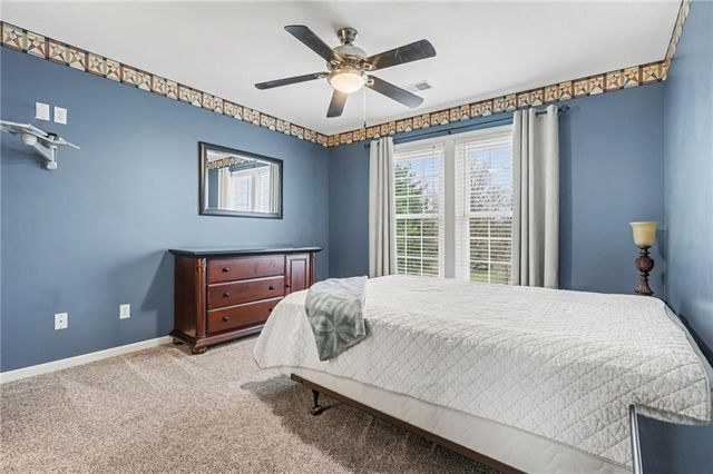 22600 E 27th Street S, Blue Springs, MO 64015