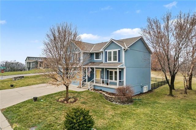 22600 E 27th Street S, Blue Springs, MO 64015