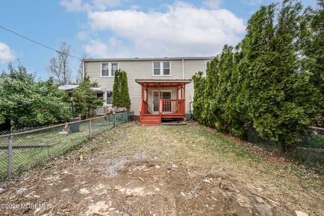 25 Belshaw Avenue, Shrewsbury Twp, NJ 07724