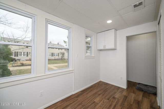 25 Belshaw Avenue, Shrewsbury Twp, NJ 07724