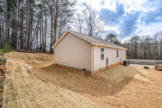 1620 Waring Road, Dalton, GA 30721