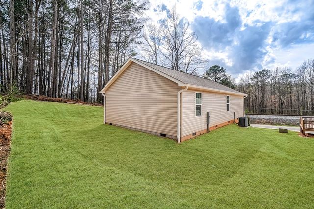 1620 Waring Road, Dalton, GA 30721