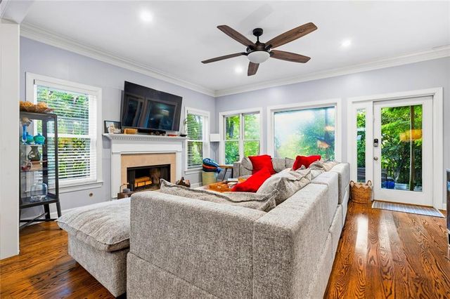 4565 Windsor Park Place, Atlanta, GA 30342