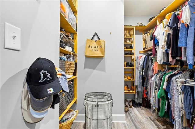 4565 Windsor Park Place, Atlanta, GA 30342