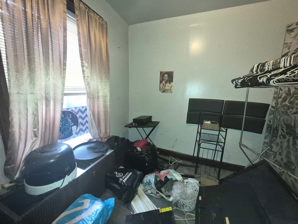 5529 S Winchester Avenue, Chicago, IL 60636 — photo 3
