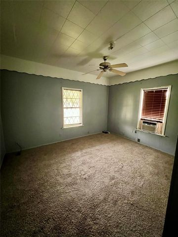 1803 Franklin Avenue 1, Bonham, TX 75418