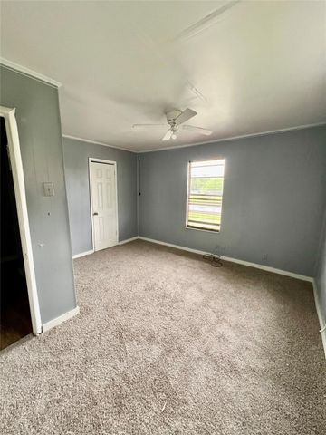 1803 Franklin Avenue 1, Bonham, TX 75418