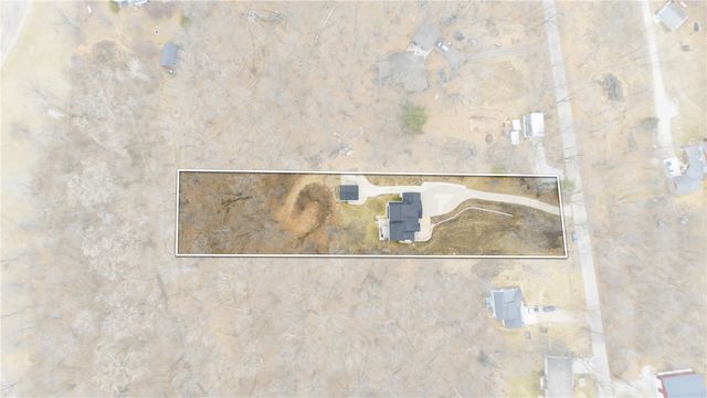 1589 Twin Valley Dr NE, Solon, IA 52333