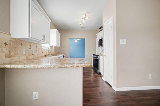 2622 Tarpon Drive, Texas City, TX 77591