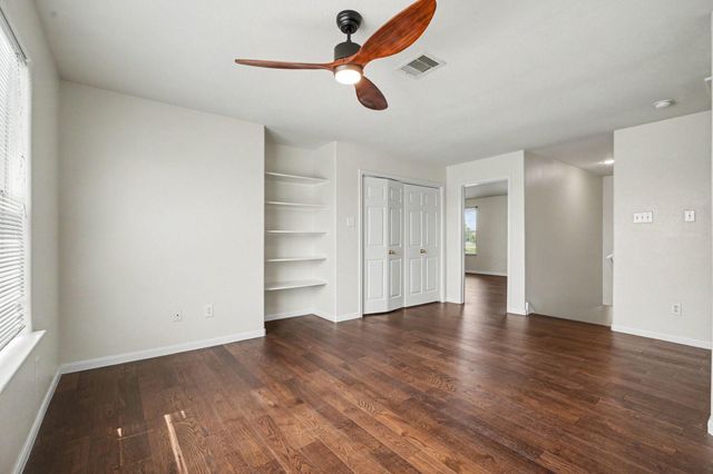 2622 Tarpon Drive, Texas City, TX 77591
