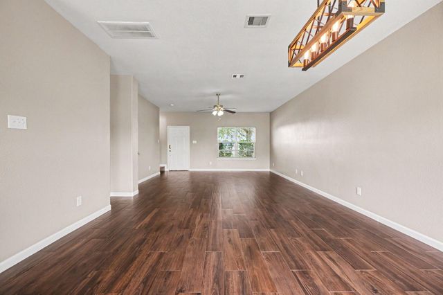 2622 Tarpon Drive, Texas City, TX 77591