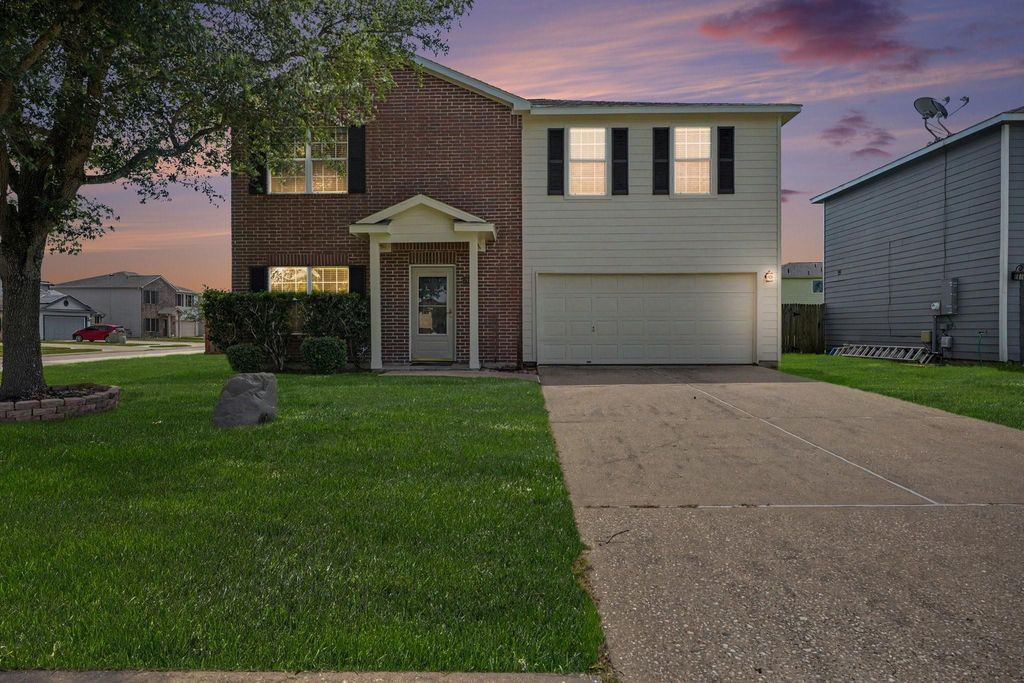 2622 Tarpon Drive, Texas City, TX 77591