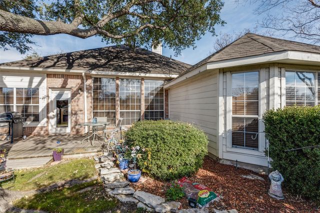 4804 Davy Crockett Trail, Fort Worth, TX 76137